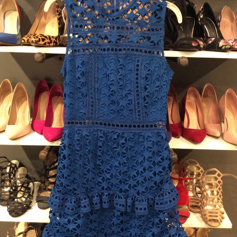 Tiered lace detailed dress